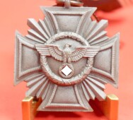 schwere Dienstauszeichnung der NSDAP in Bronze