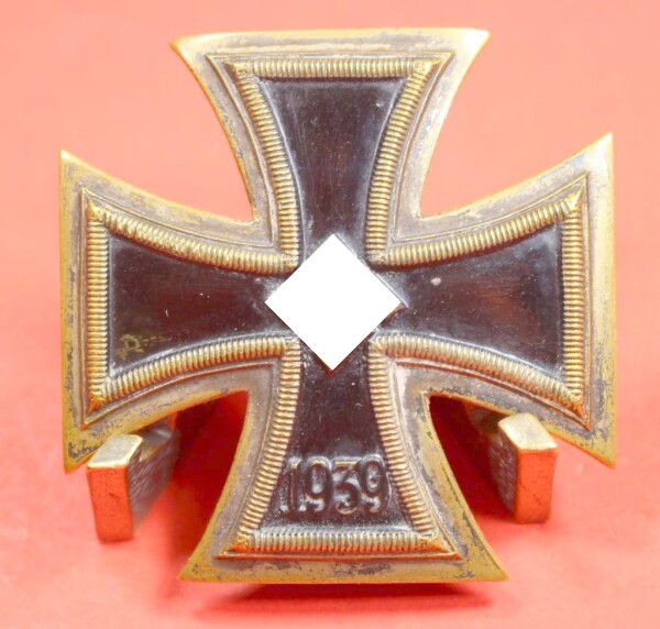 frühes Eisernes Kreuz 1. Klasse 1939 (einteilig) Juncker - EXTREM SELTEN