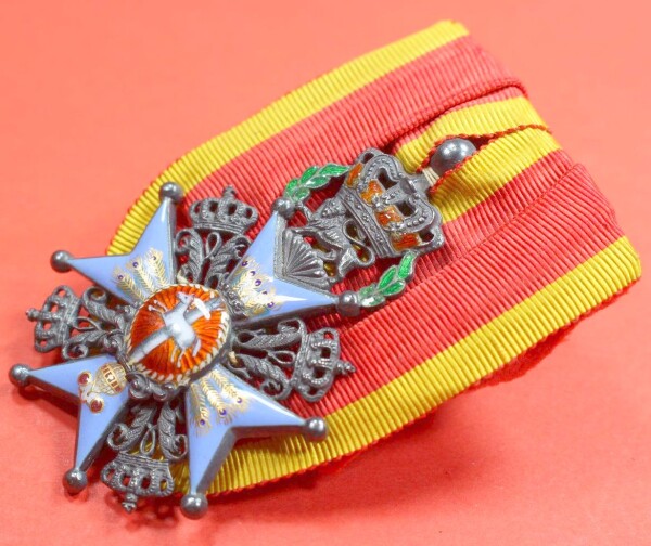 Herzoglich Braunschweigischer Orden Heinrichs des Löwen Ritterkreuz 2.Klasse an Einzelspange