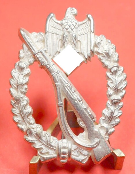 Infanteriesturmabzeichen in Silber (Nickelsilber)- MINT CONDITION