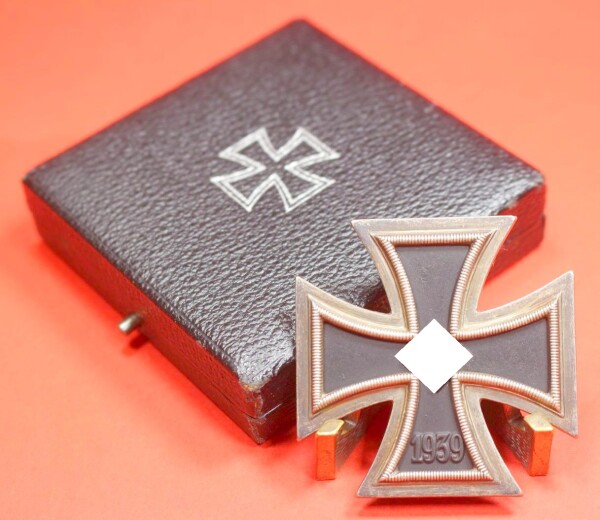 Eisernes Kreuz 1.Klasse 1939 im Etui (24iger Double Imprint Box) - SEHR SELTEN