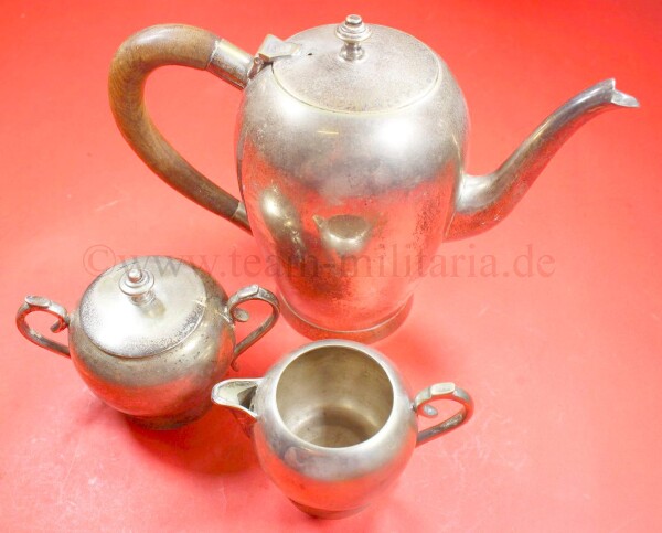 Teekanne / Kaffeekanne, Zuckerbecher und Milchkanne Luftwaffe 1935