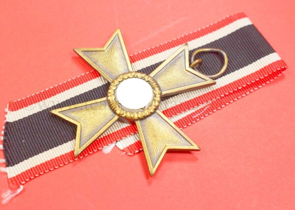 Kriegsverdienstkreuz 2.Klasse ohne Schwerter mit Band