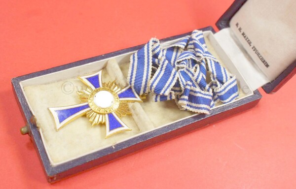 Ehrenkreuz der deutschen Mutter Gold im Etui (Mayer) - Mutterkreuz - TOP CONDITION