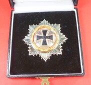 Deutsches Kreuz in Gold &acute;57iger Version im Etui