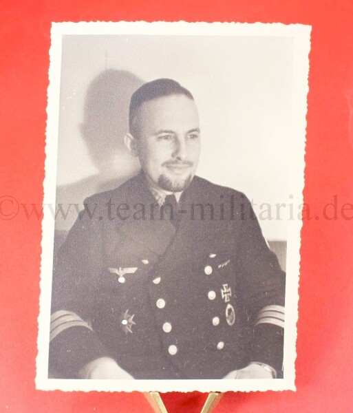 Kriegsmarine Foto Offizier mit Zerstörer und Spanienkreuz