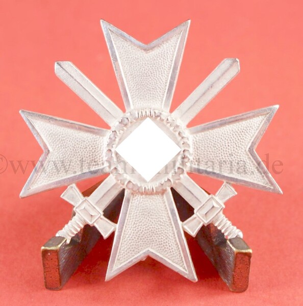 Kriegsverdienstkreuz 1.Klasse 1939 mit Schwerter - MINT...