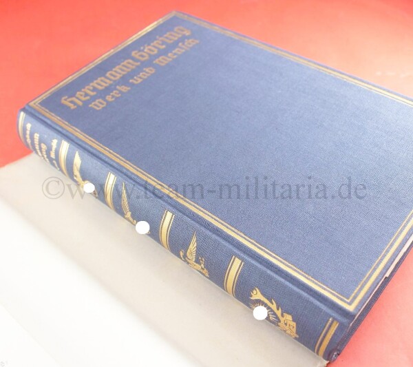 Buch Hermann Göring Werk und Mensch 1938 im Schutzumschlag