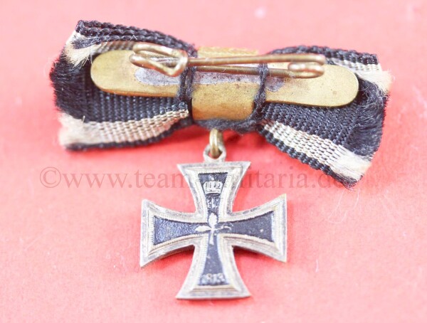 Miniatur Eisernes Kreuz an Schleife zum anstecken