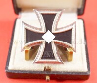 Eisernes Kreuz 1.Klasse 1939 (Cut out!) im Etui  - MINT...