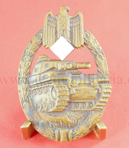 Panzerkampfabzeichen in Bronze (W) hohl