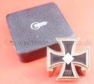 Eisernes Kreuz 1.Klasse 1939 (L/13) im fr&uuml;hen LDO Etui