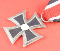 Eisernes Kreuz 2.Klasse 1939 (Deumer) am Band