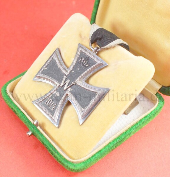 Eisernes Kreuz 2.Klasse (Schickle) im grünen Luxusetui