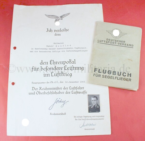 Urkunde zum Ehrenpokal der Luftwaffe Flugzeugführer Rudolf Mendler