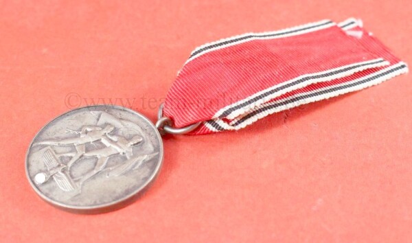 Medaille 13. März 1938 Österreich am Band -Anschlussmedaille
