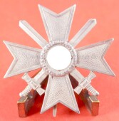 Kriegsverdienstkreuz 1.Klasse 1939 mit Schwertern (3)
