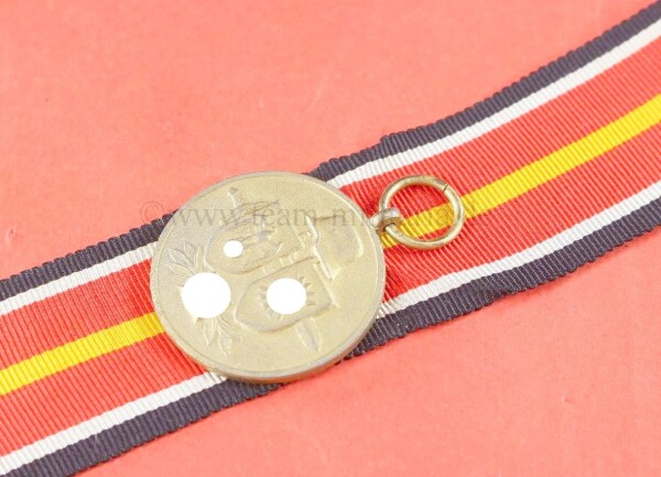 Medaille spanische Freiwillige im Kampf gegen Bolschewismus - SEHR SELTEN - MINT CONDITION