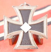 Eisernes Kreuz 2.Klasse 1939 am Band (3) - TOP CONDITION