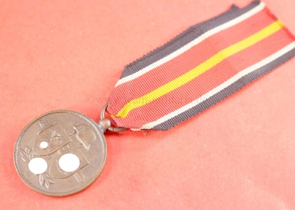 Medaille spanische Freiwillige im Kampf gegen Bolschewismus - SELTEN 