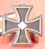 Eisernes Kreuz 2.Klasse (Runde 3) am Band - SELTEN !