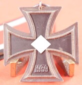 Eisernes Kreuz 2.Klasse 1939 (16) am Band - SELTEN