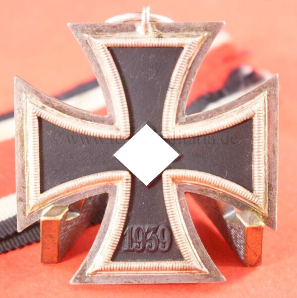 Eisernes Kreuz 2.Klasse 1939 (4) - MINT CONDITION