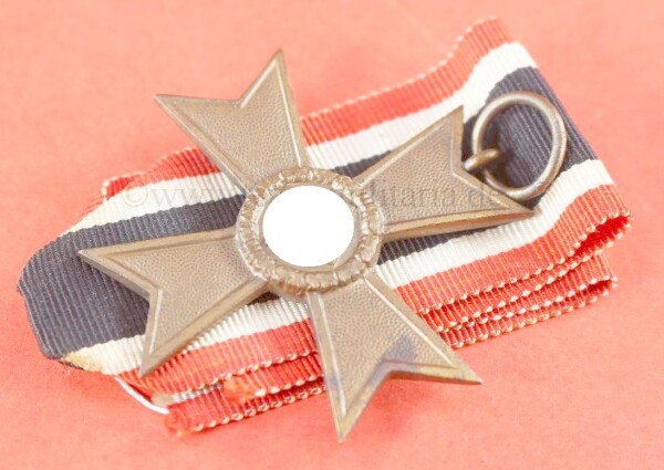 Kriegsverdienstkreuz 2.Klasse 1939 (17) ohne Schwerter am Band - SELTEN