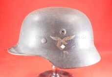 Stahlhelm der Luftwaffe M40 mit Emblem (SE66)