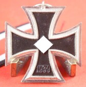 Eisernes Kreuz 2.Klasse 1939 (Brehmer) mit Band - TOP...
