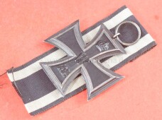 Eisernes Kreuz 2.Klasse 1914 (LV) mit Band - SELTEN