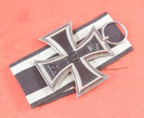 Eisernes Kreuz 2.Klasse 1914 (B) mit Band - SELTEN