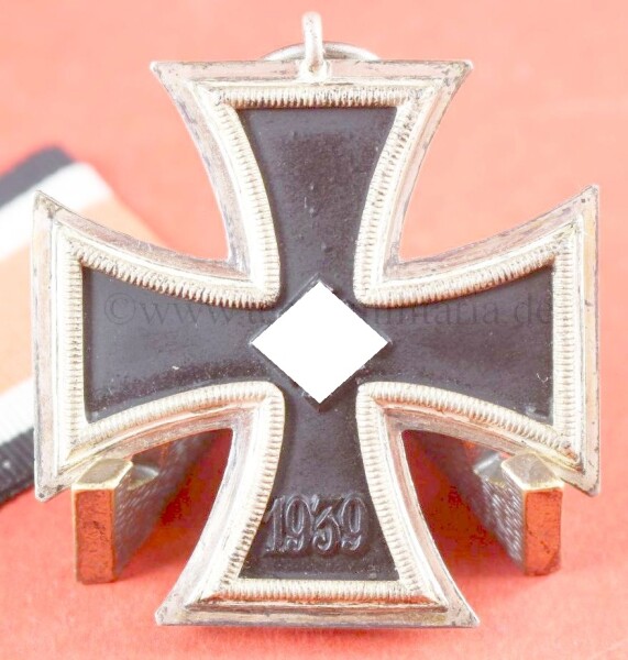 Eisernes Kreuz 2.Klasse 1939 (Paulmann & Crone) am Band (orange) - TOP CONDITION