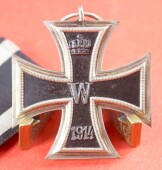 Eisernes Kreuz 2.Klasse 1914 (K.M.) am Band