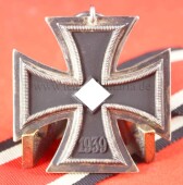 Eisernes Kreuz 2.Klasse 1939 mit Band (24) - SELTEN