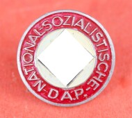 NSDAP Parteiabzeichen Mitgliedsabzeichen (M1/45) - MINT...