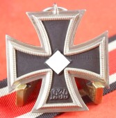Eisernes Kreuz 2.Klasse 1939 (23) am Band