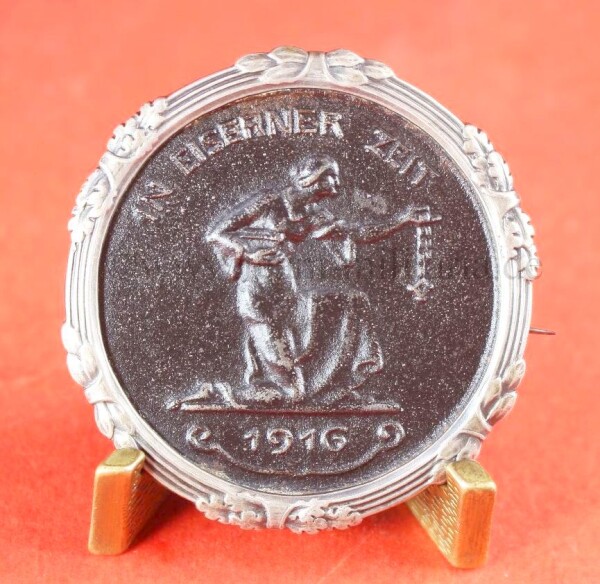 Brosche Deutsches Reich Medaille "In Eiserner Zeit" 1916
