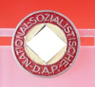 NSDAP Parteiabzeichen Mitgliedsabzeichen (M1/45) - TOP...