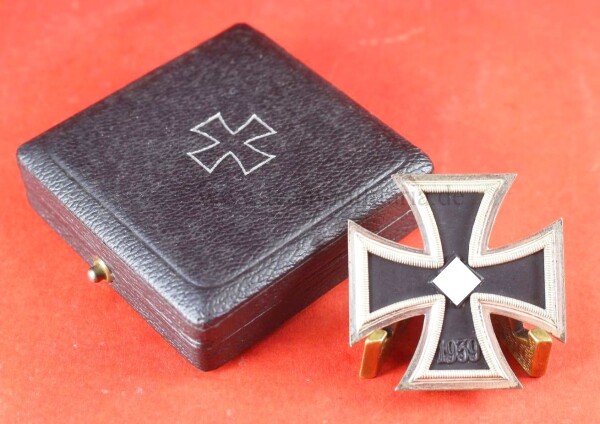Eisernes Kreuz 1.Klasse 1939 (L/11) im Etui - MINT CONDITION