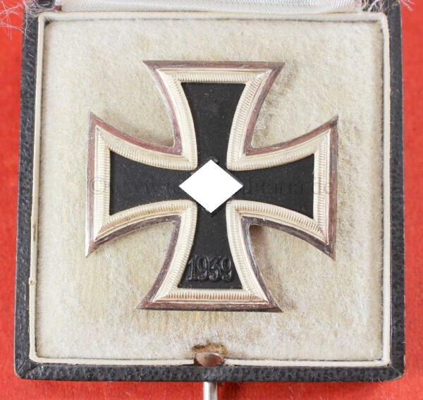 Eisernes Kreuz 1.Klasse 1939 (L/56) im LDO Etui - MINT CONDITION