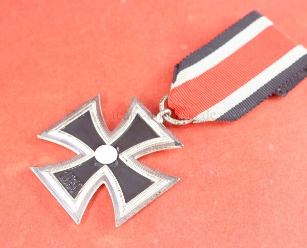 Eisernes Kreuz 2.Klasse 1939 (100) - MINT CONDITION