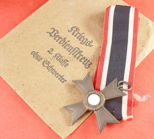 Kriegsverdienstkreuz 2.Klasse 1939 ohne Schwertern in Tüte