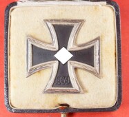 Eisernes Kreuz 1.Klasse 1939 im Etui (L/11) - TOP SET