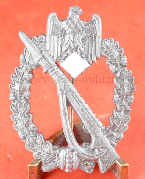 Infanteriesturmabzeichen in Silber (A.S. im Dreieck)