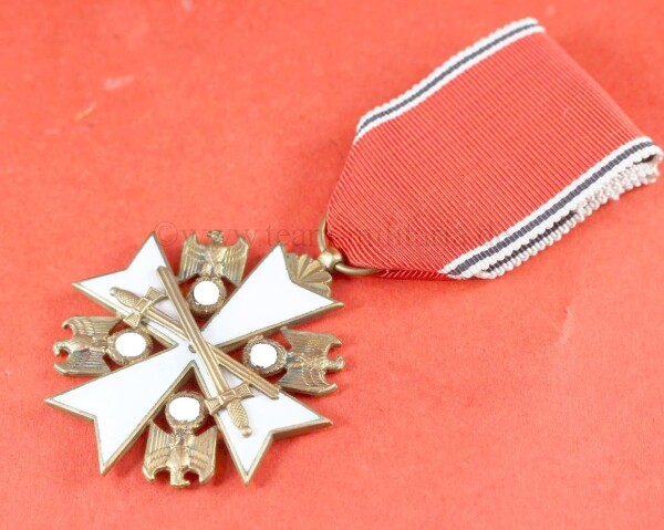Deutscher Adlerorden Kreuz 5. Klasse mit Schwertern
