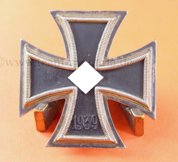 Eisernes Kreuz 1.Klasse 1939 (L/11 nicht im Kasten)