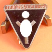 Mitgliedsabzeichen Deutsches Frauenwerk (M1/8)