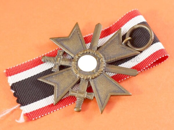 Kriegsverdienstkreuz 2.Klasse 1939 mit Schwertern am Band (93)
