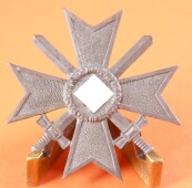 Kriegsverdienstkreuz 1.Klasse 1939 mit Schwertern (4)